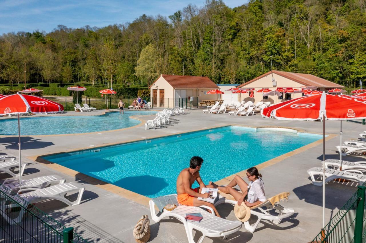 Camping Country Park Crecy La Chapelle - Site Officiel - Next To Disneyland Paris Exterior photo